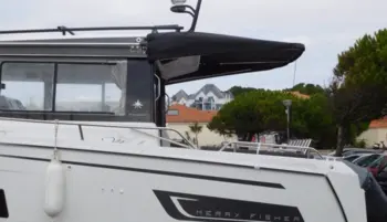 Kaleche, Jeanneau 895 Suntop