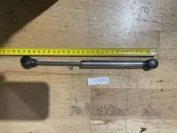 Gasdæmper fra Osculati (38.020.31) W/ball head AISI 316 254mm 9 kg