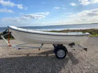 Fjordjollen 430 Fisk (Sammensæt med motor og trailer)
